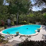 Rez De Jardin Independant Presqu'ile De Giens Apartment