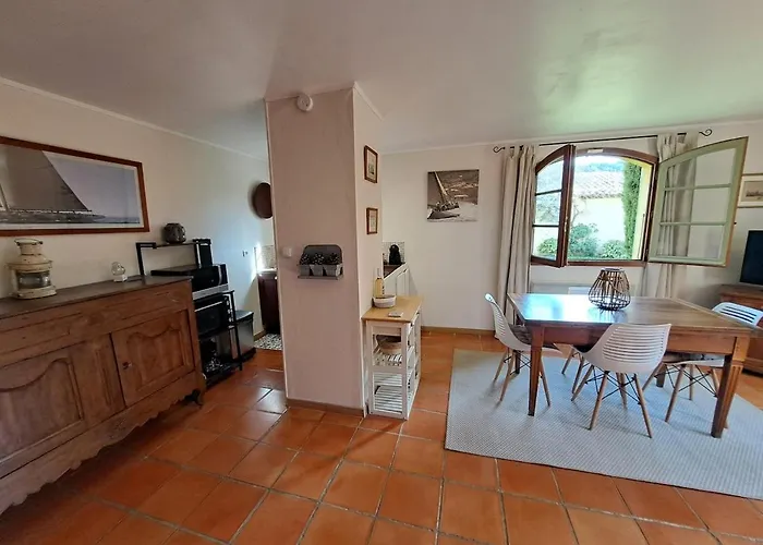 Apartamento Rez De Jardin Presqu'ile De Giens